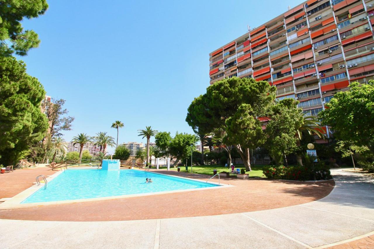 Apartamento El Tridente Аликанте Екстериор снимка