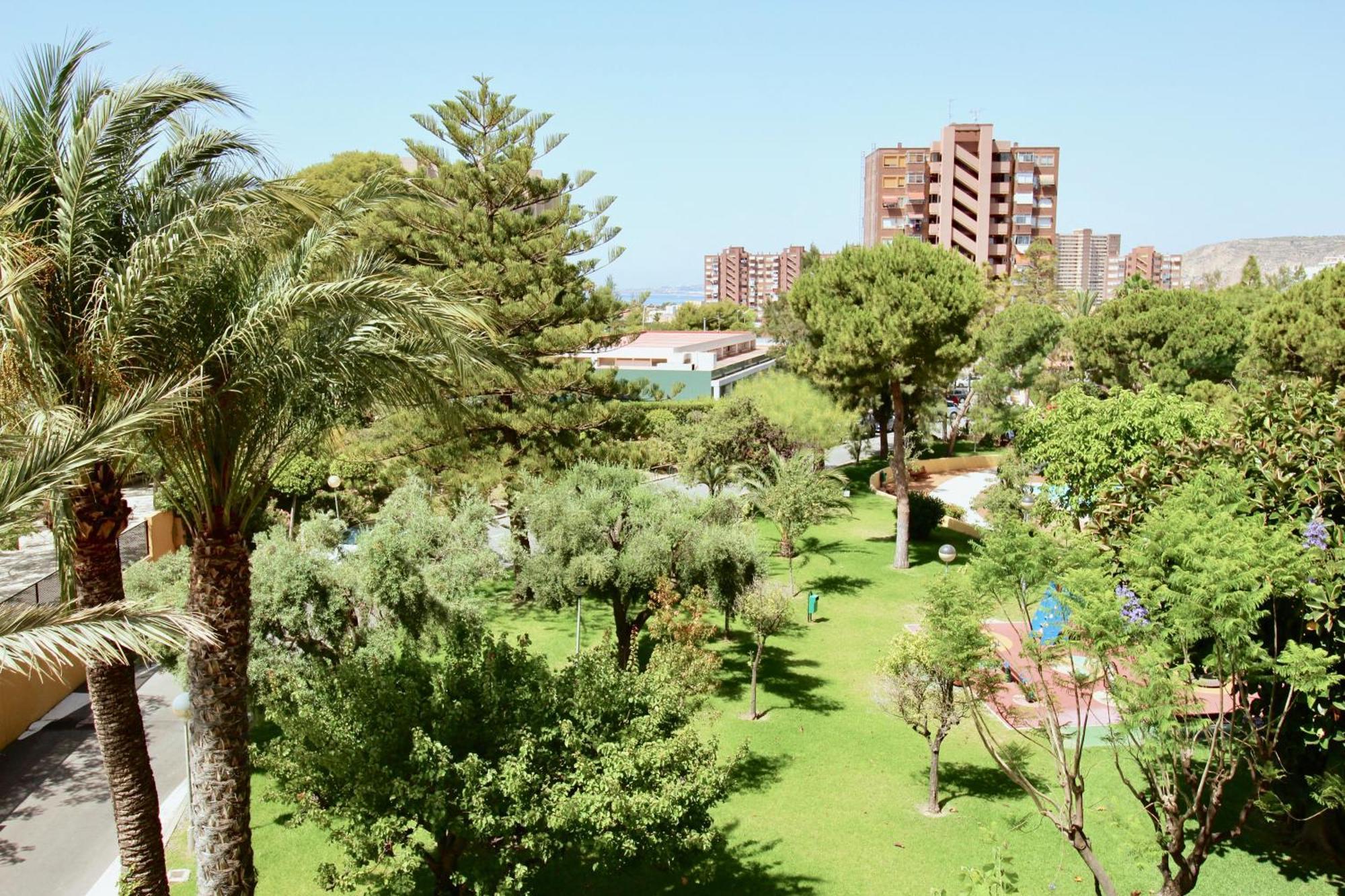 Apartamento El Tridente Аликанте Екстериор снимка