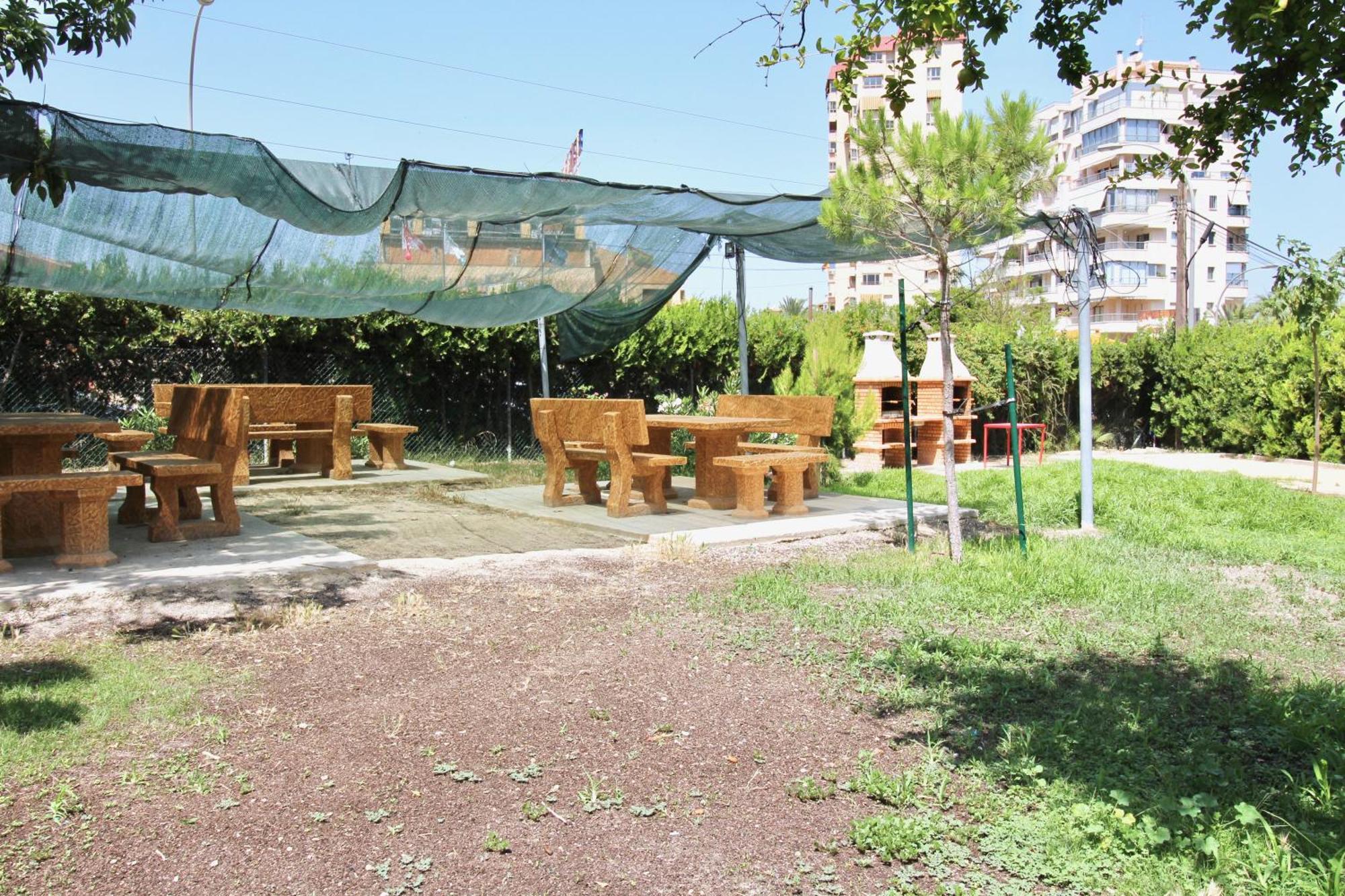 Apartamento El Tridente Аликанте Екстериор снимка